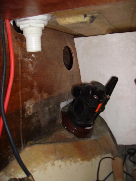 20090724_CockpitDrains_2_JonnyMoore