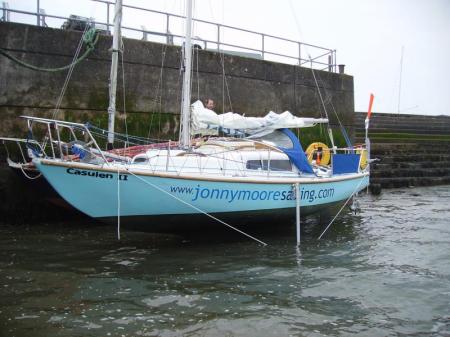 20090724_Legs_InSituWideshot_JonnyMoore